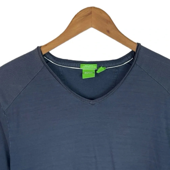 TS338 Men’s BOSS Hugo Boss Regular Fit V Neck T Shirt M - Picture 2 of 5
